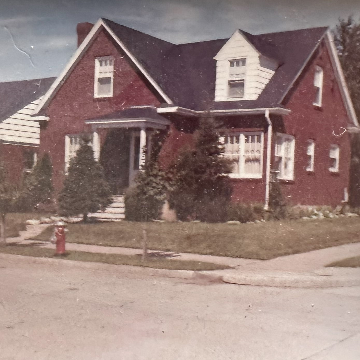 Photo, Architecture, Building Unknown Artist, Cover view