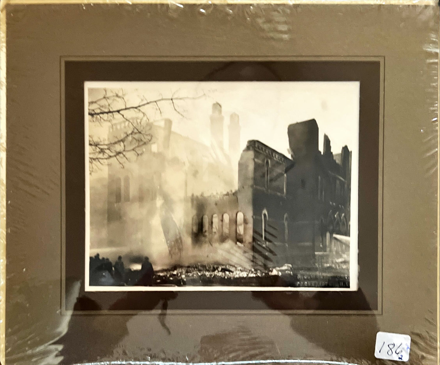 Photo, History Unknown Artist, Front view