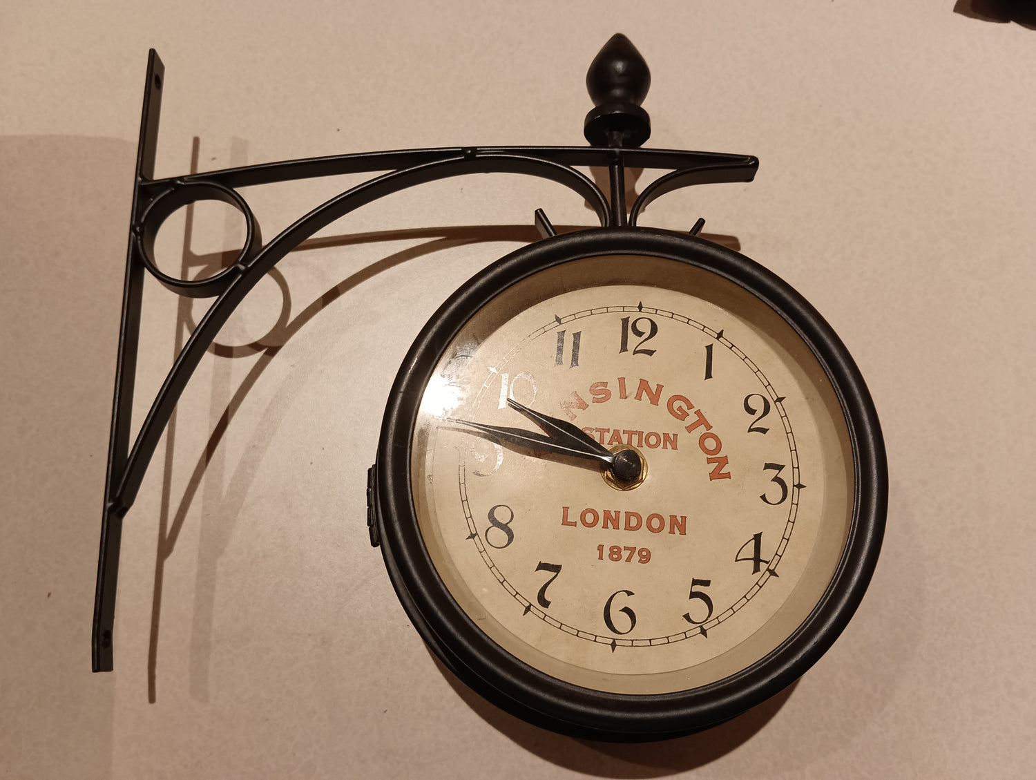 Tool, Artifact, clock, Kensington Station Mount Wall Clock 1879, Front view
