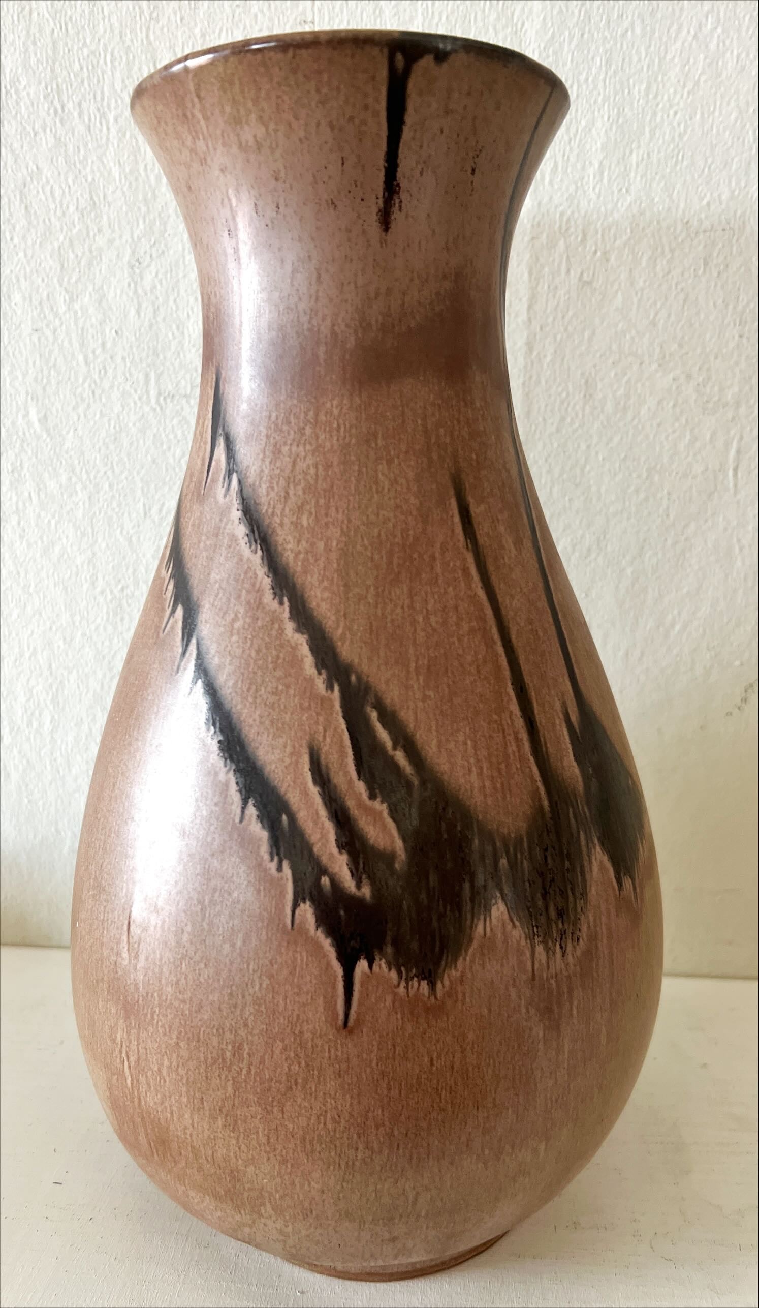 Craft work, Pottery, Material: Clay, Unknown Artist, Front view