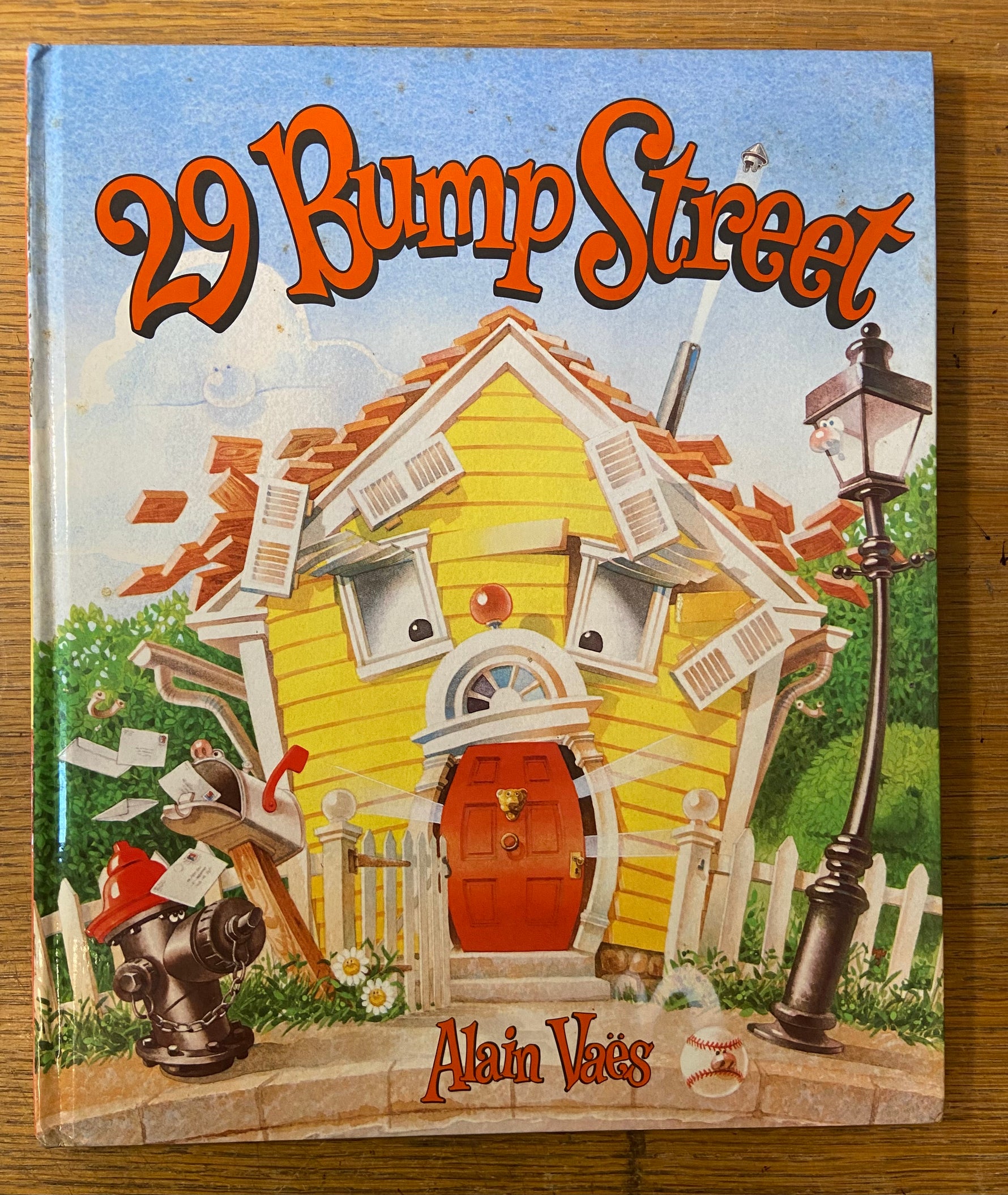 Book, Children, Alain Vaes, 29 Bump Street, Front view