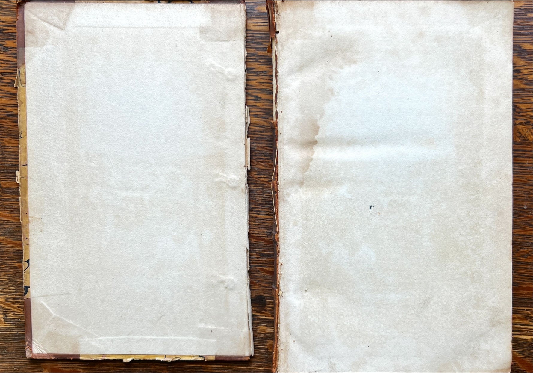 Book, Antique, , The Spectator with Notes, and a General Index, Damage view