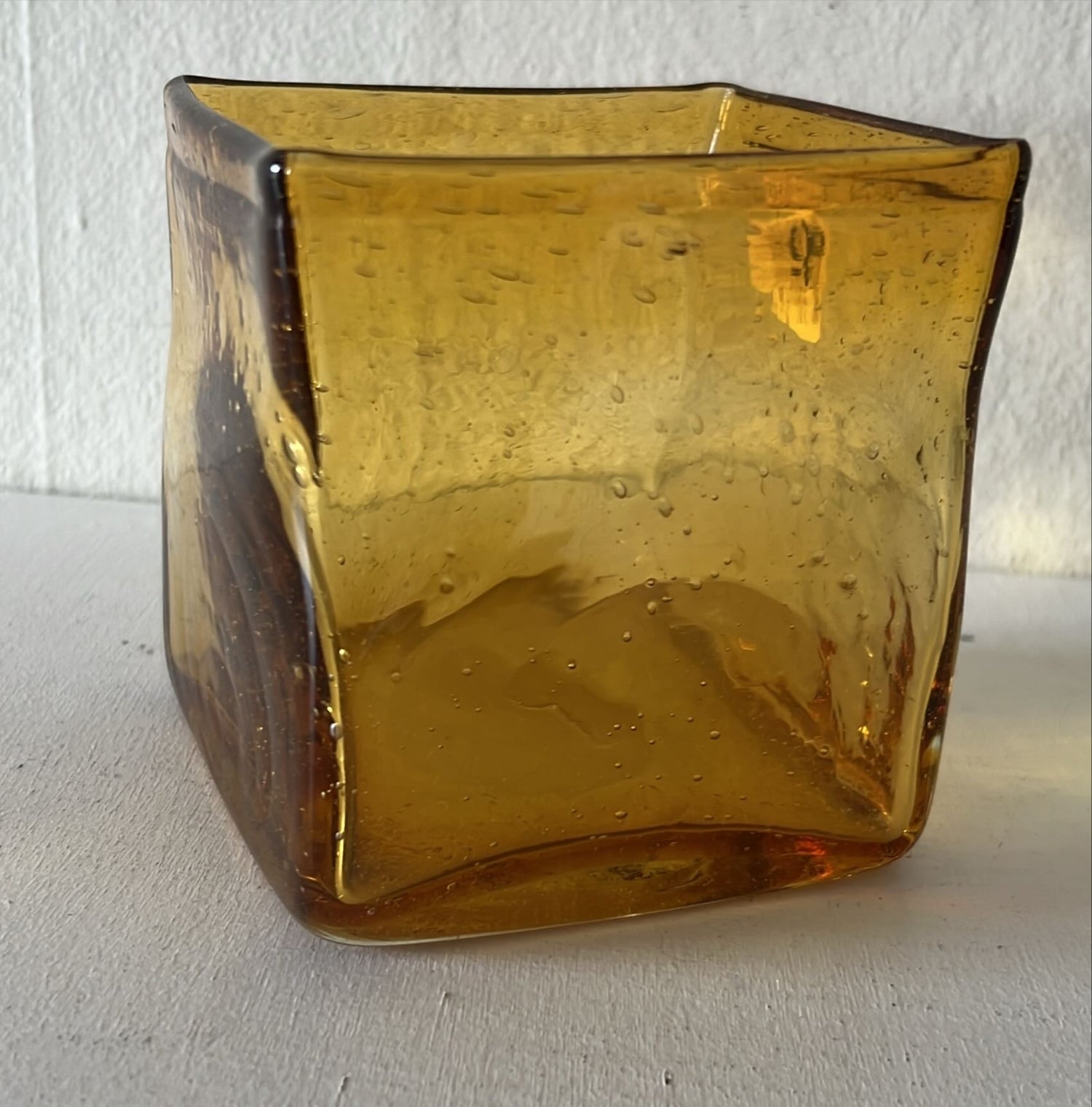 Home, Vase, Glassware, Square vase, Front view