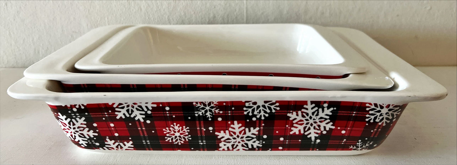 Home, Kitchenware, Celebrate Christmas Porcelain Baking Dishes, Ciroa, Front view