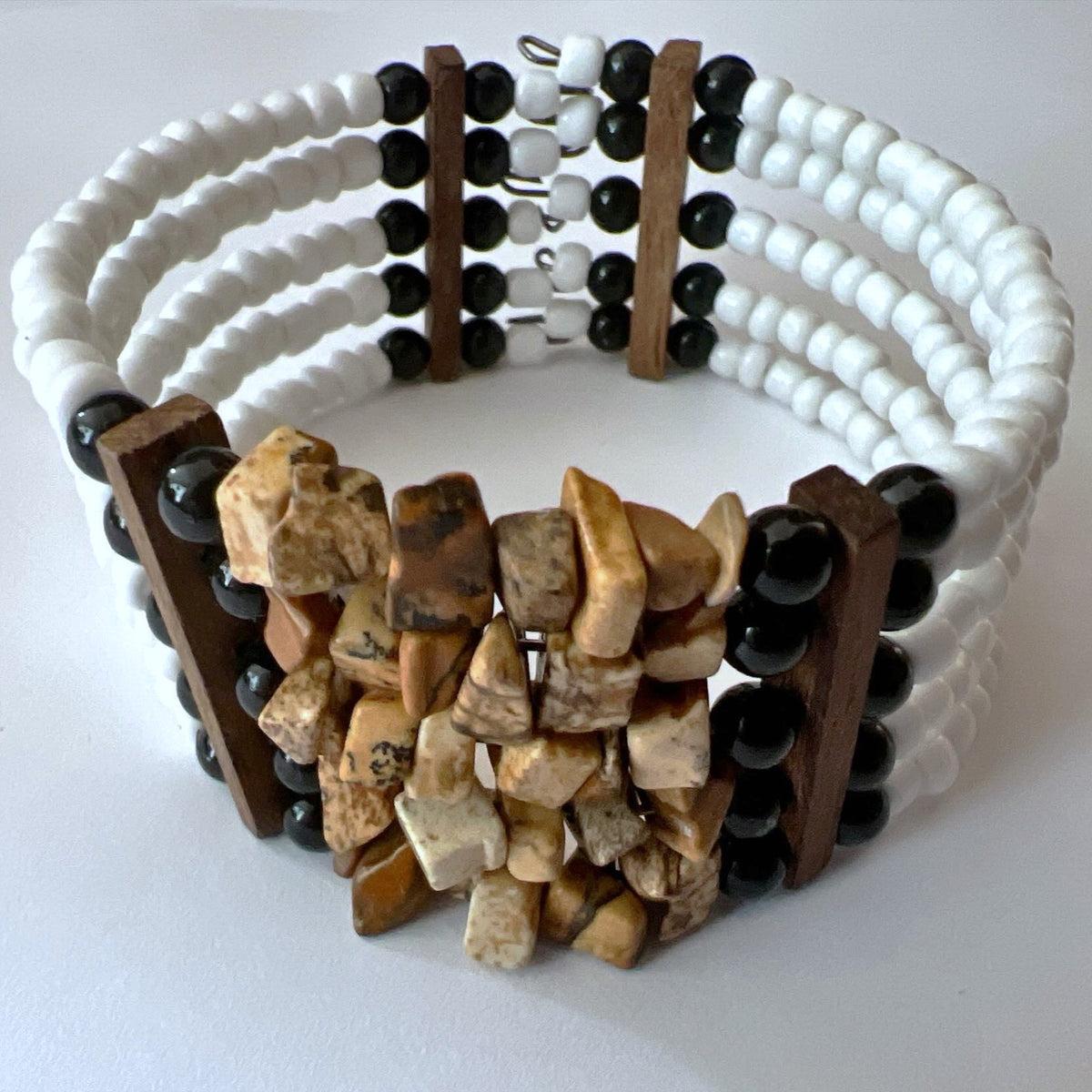 Accessory, Bracelet , Cover view