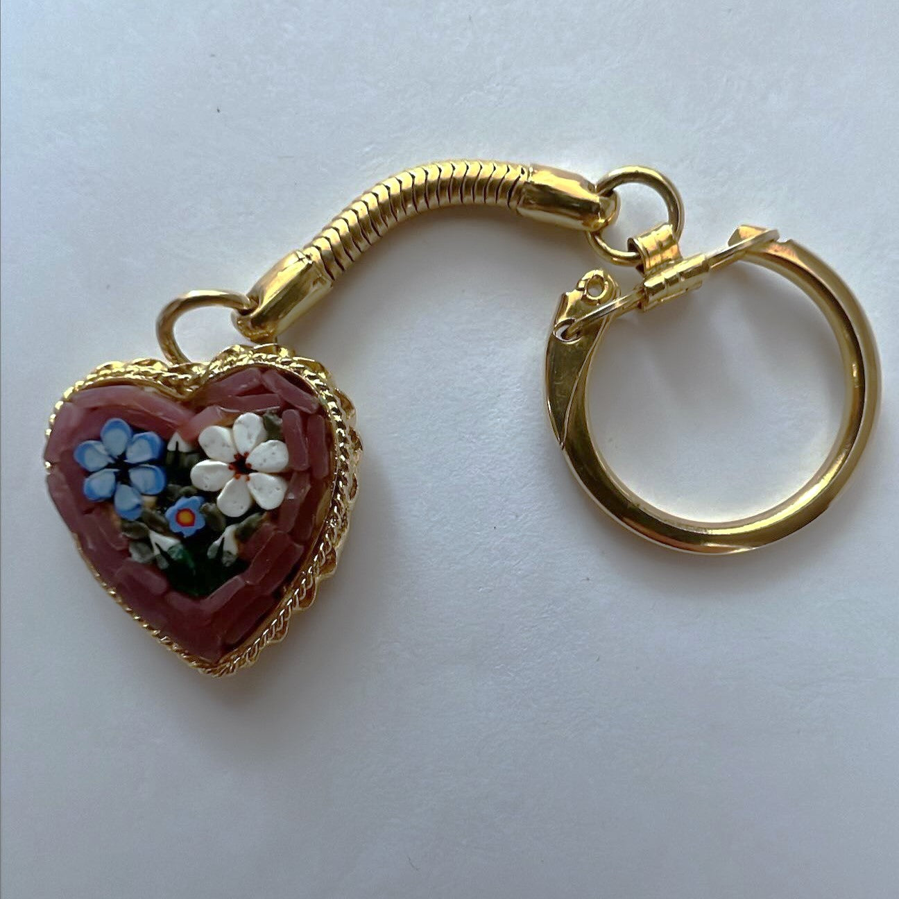 Accessory, Key Chain, Key , Cover view