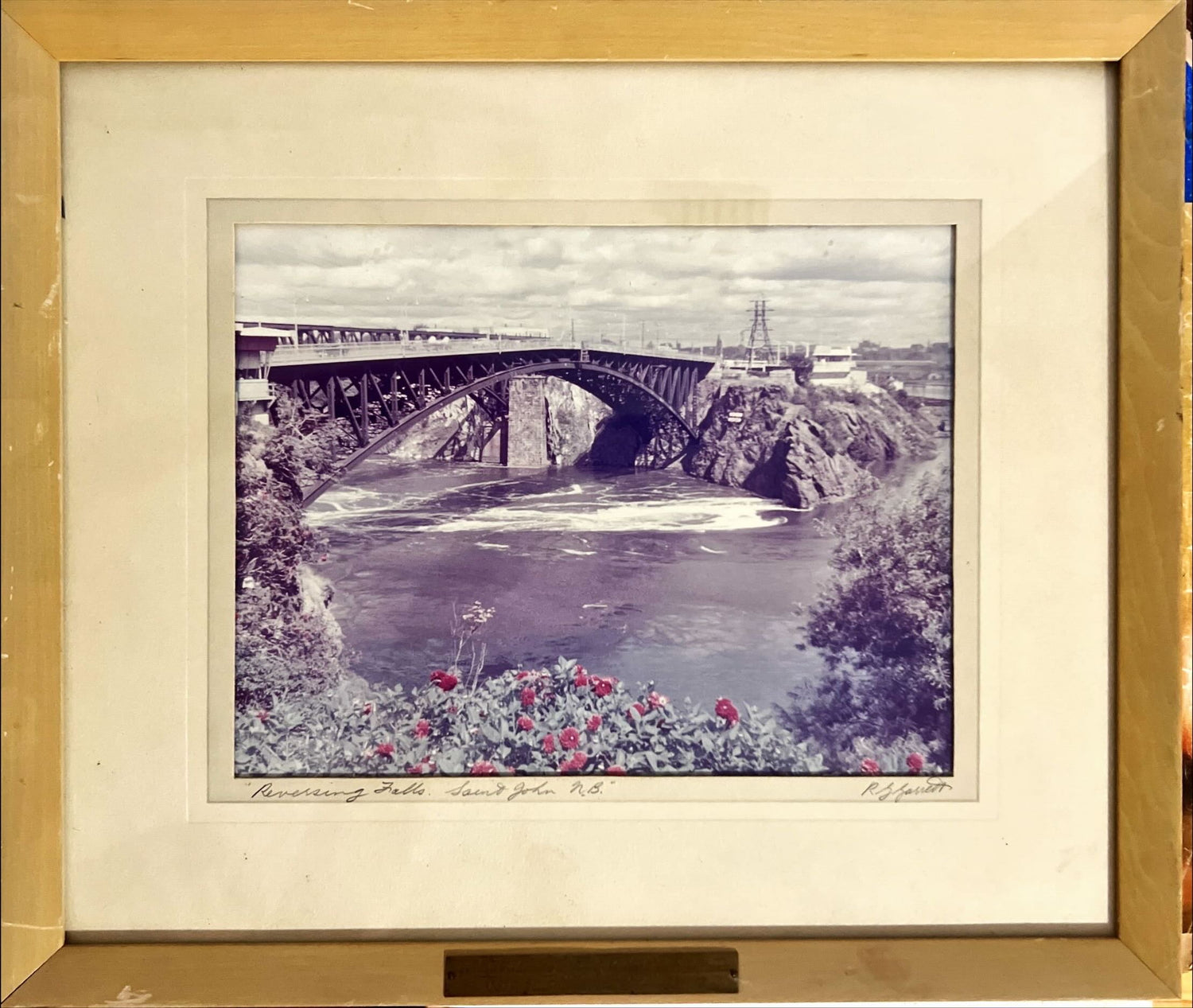 Photo, Landscape F.E. Garrett, Front view