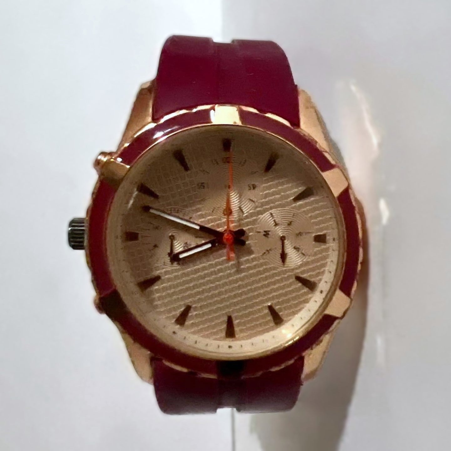Accessory, Watch Joe Fresh, Cover view