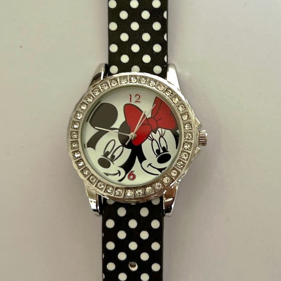 Accessory, Watch , Cover view