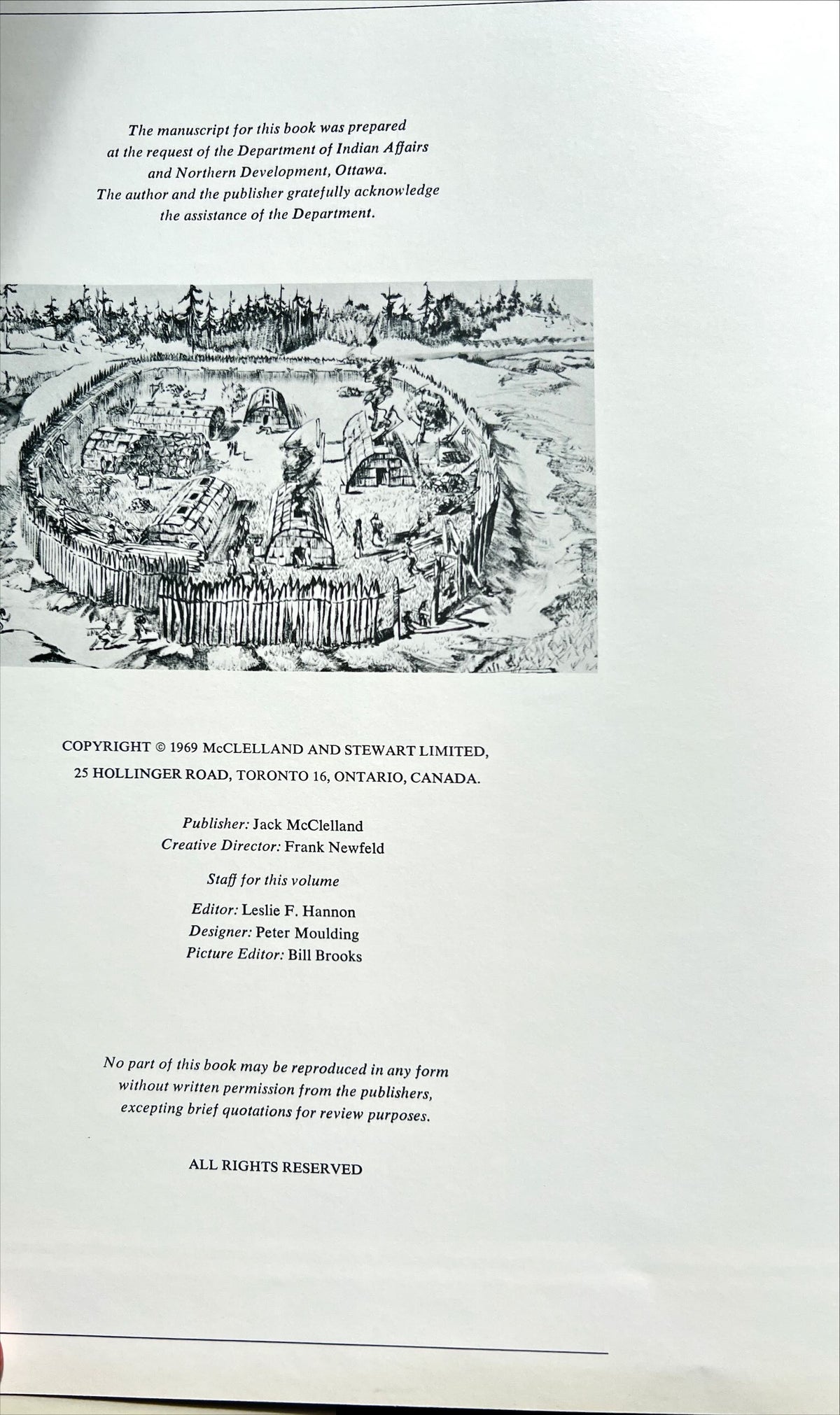 Book, History, Canada, Fraser Symington, The Canadian Indian: The Illustrated History of the Great Tribes of Canada, Inside view