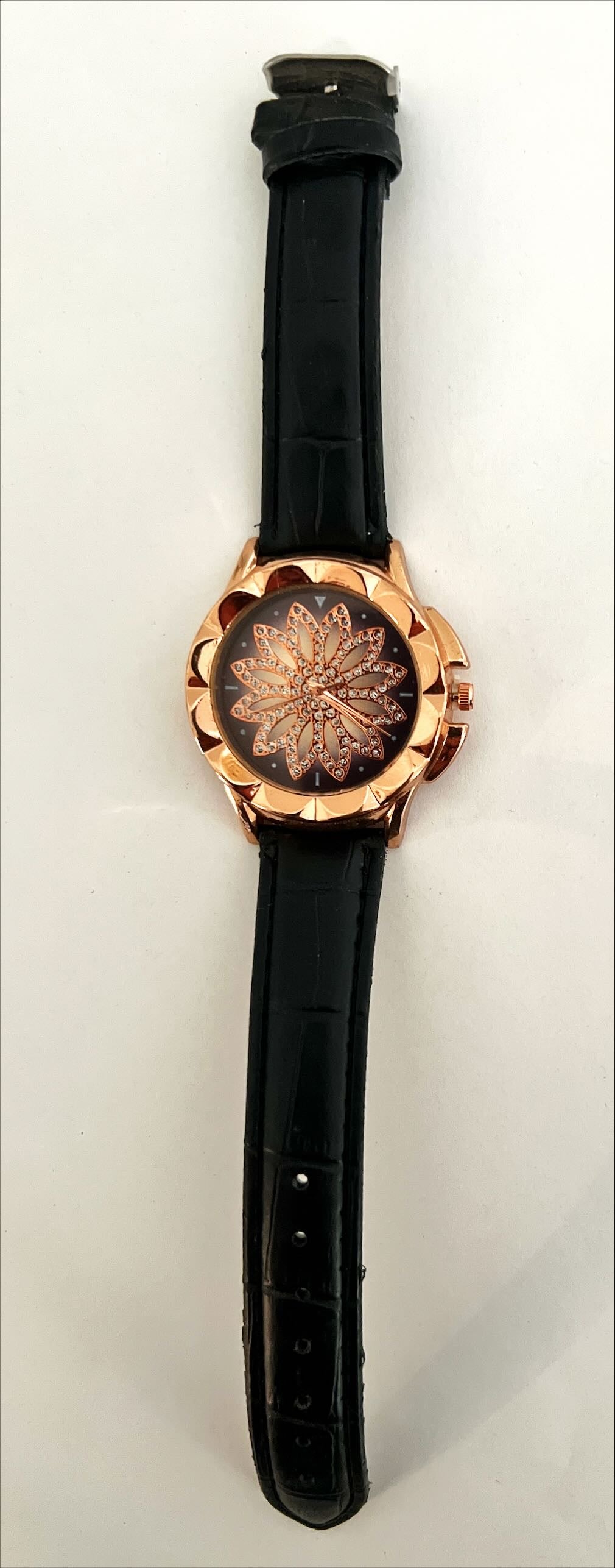 Accessory, Watch , Front view