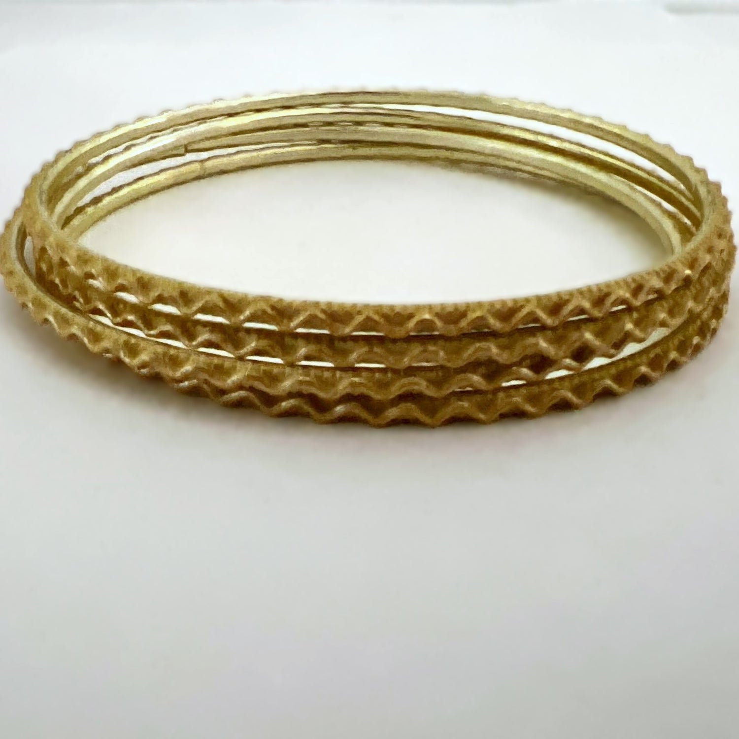 Accessory, Bracelet , Cover view