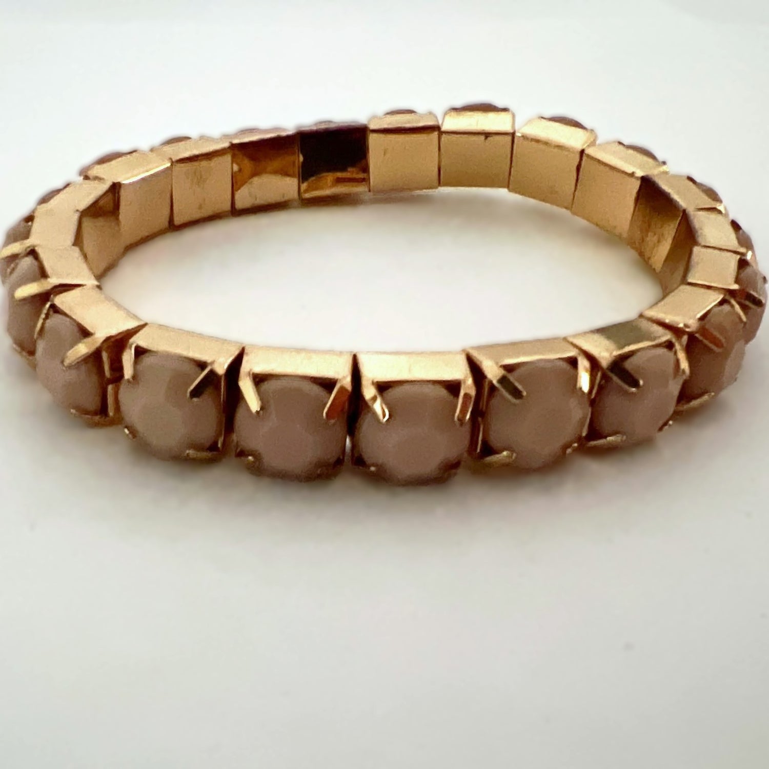 Accessory, Bracelet , Cover view