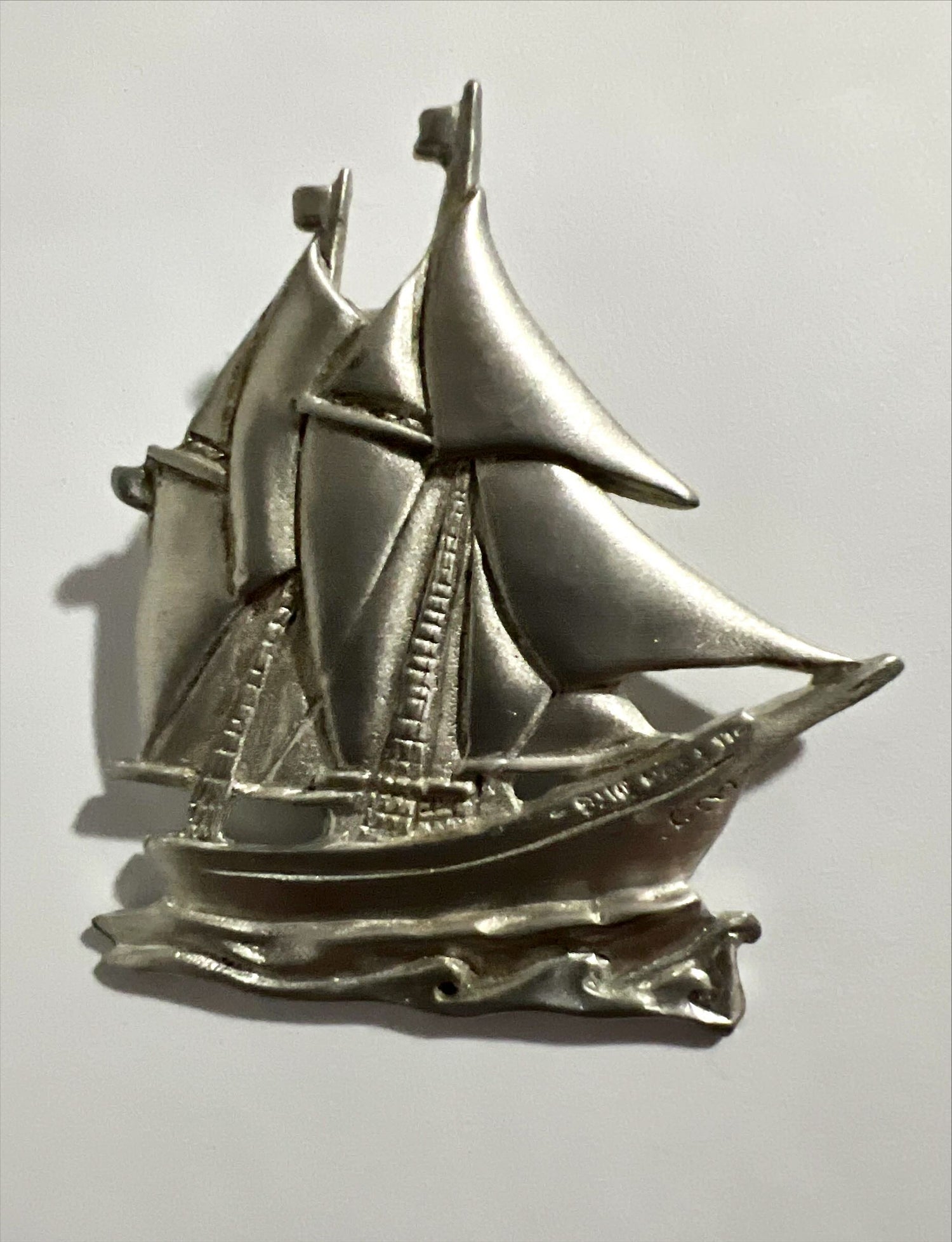 Accessory, Brooch Ocean Art, Front view