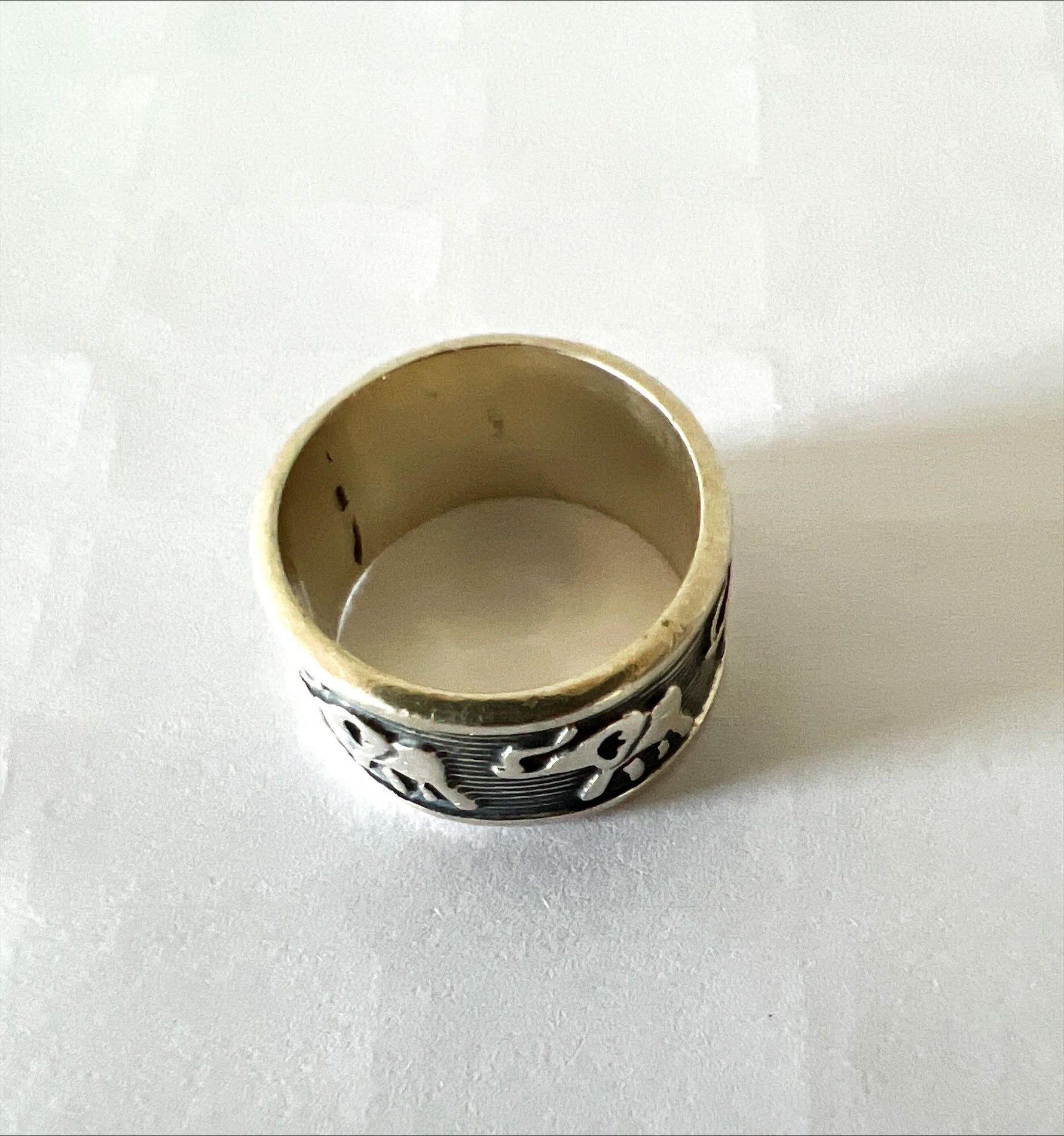 Accessory, Ring , Back view