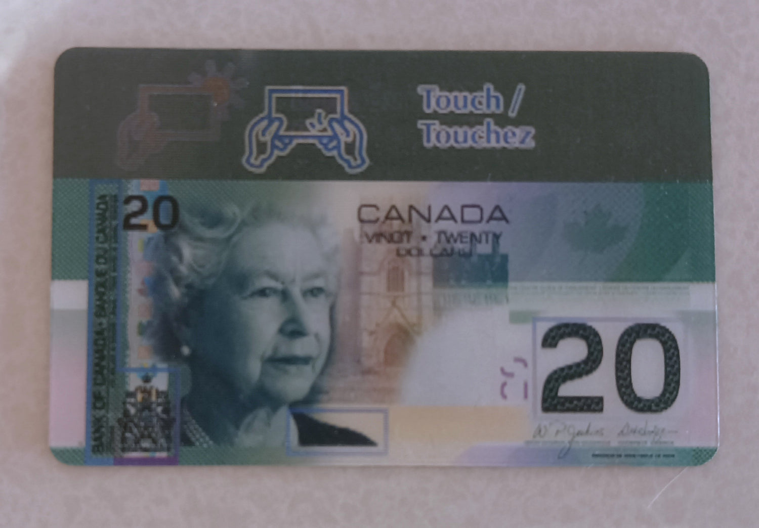 Card, Counterfeit detection Tool (credit Card-sized) Reveals info when tilted or held to a light, Bank of Canada, Front view