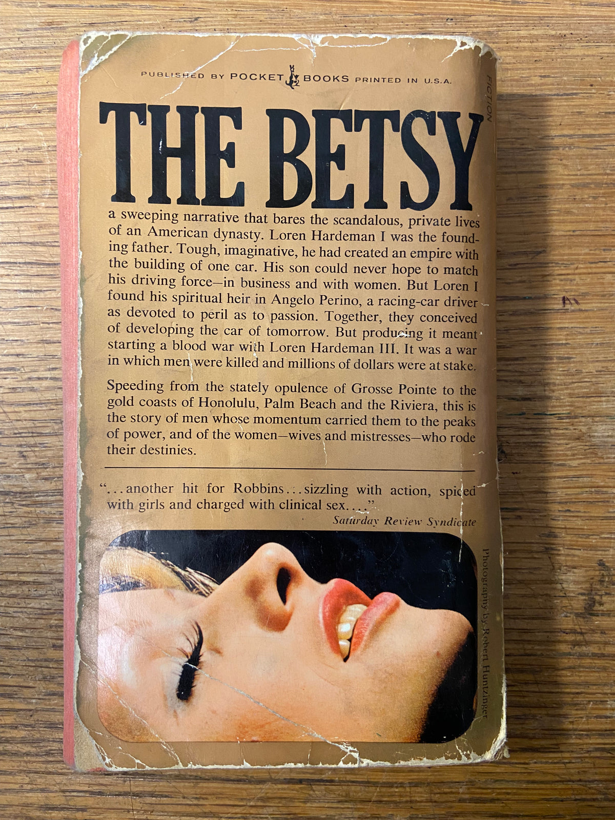Book, Fiction, Harold Robbins, The Betsy, Back view